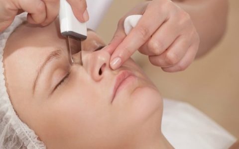 تکنیک‌های لیزری در جراحی‌های بینی و فک