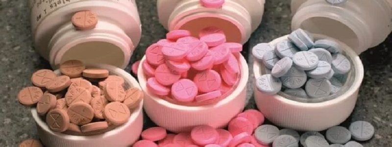 نقش داروهای ضد انعقاد خون در جراحی‌های بینی و فک