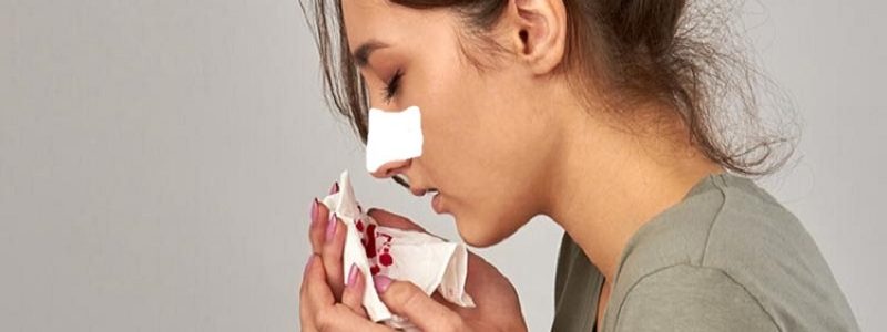 Complications de l'abaissement de la tête après rhinoplastie