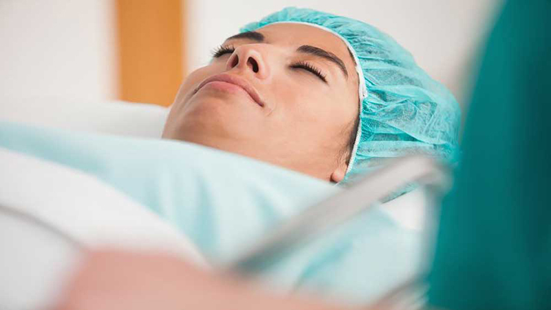 جراح بینی اصفهان | اقدامات لازم قبل از جراحی بینی بیماران قلبی